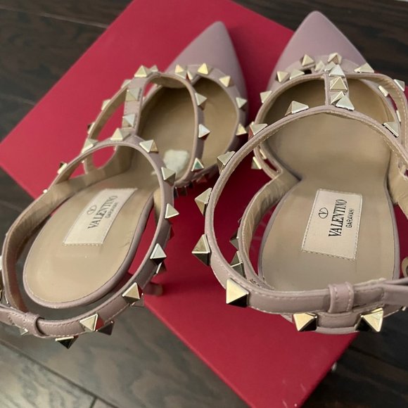 Valentino - Picture 8 of 12